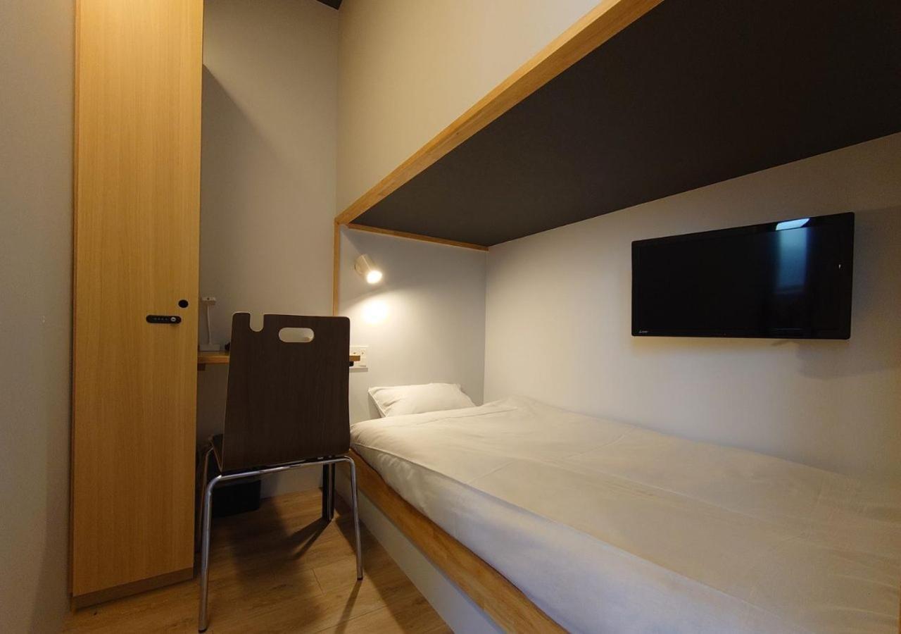 Hotel Atarayo Ōsaka Extérieur photo