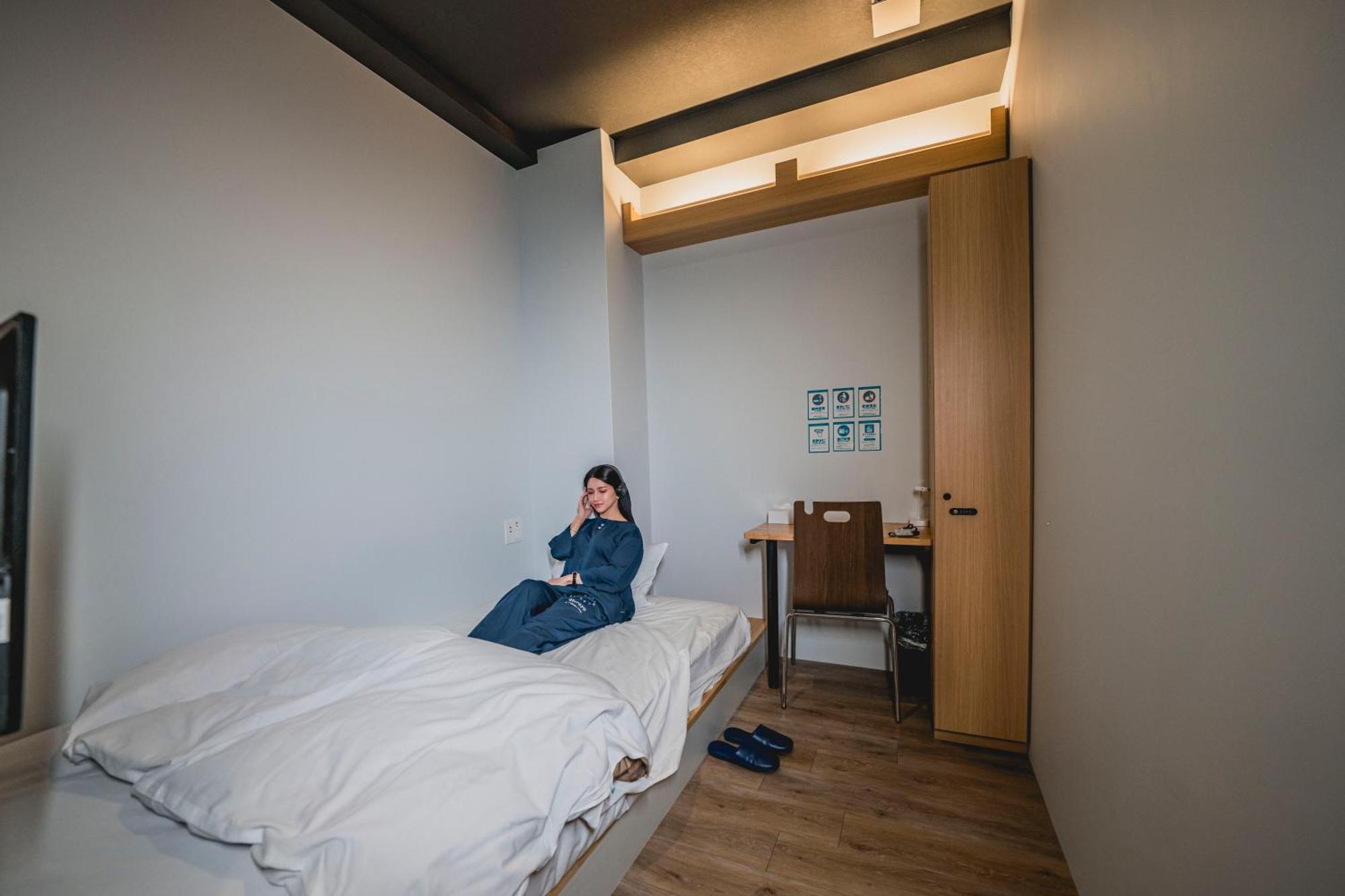 Hotel Atarayo Ōsaka Extérieur photo
